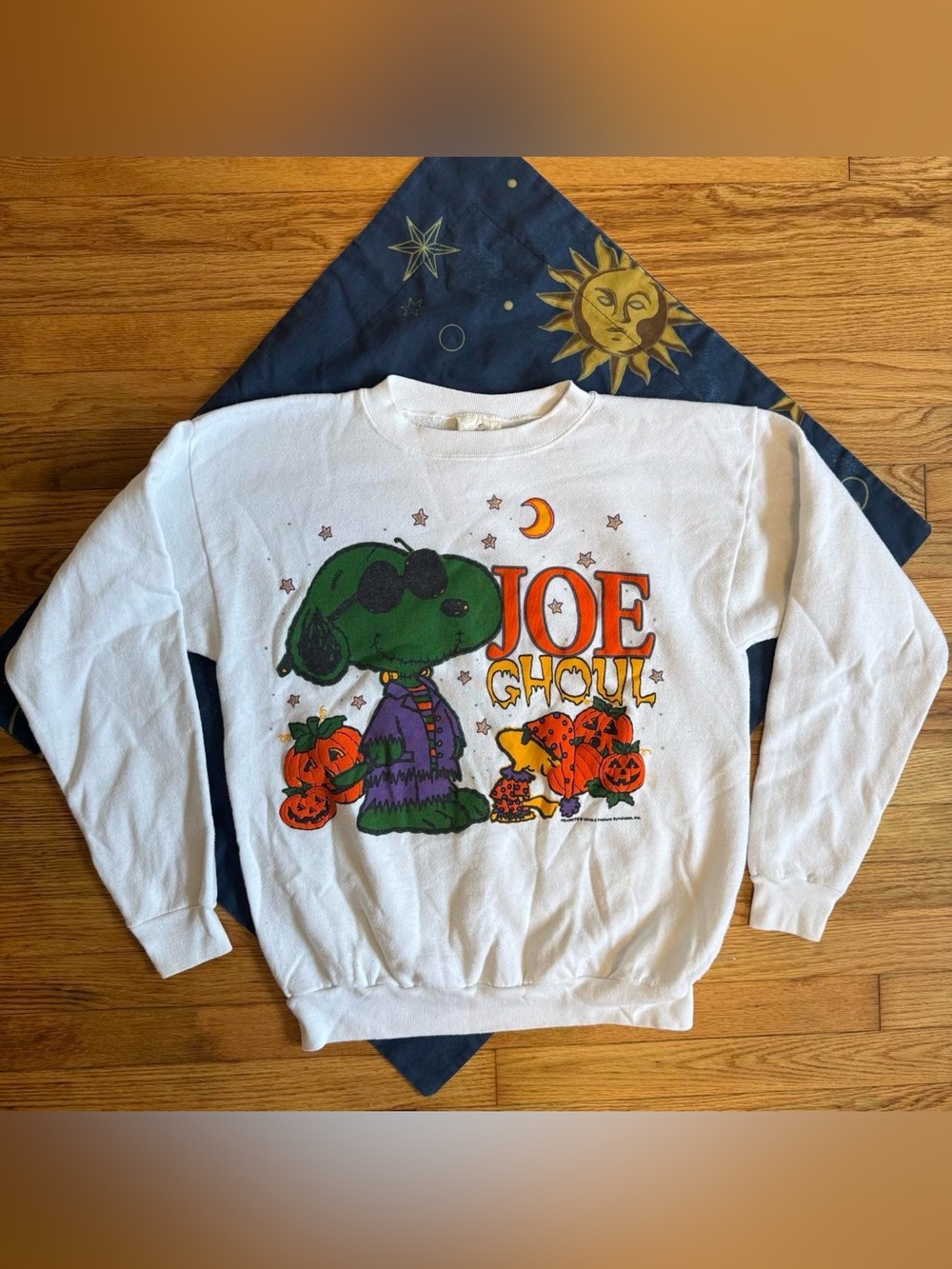 Vintage 90s peanuts Halloween snoopy Joe ghoul crewneck sweatshirt
